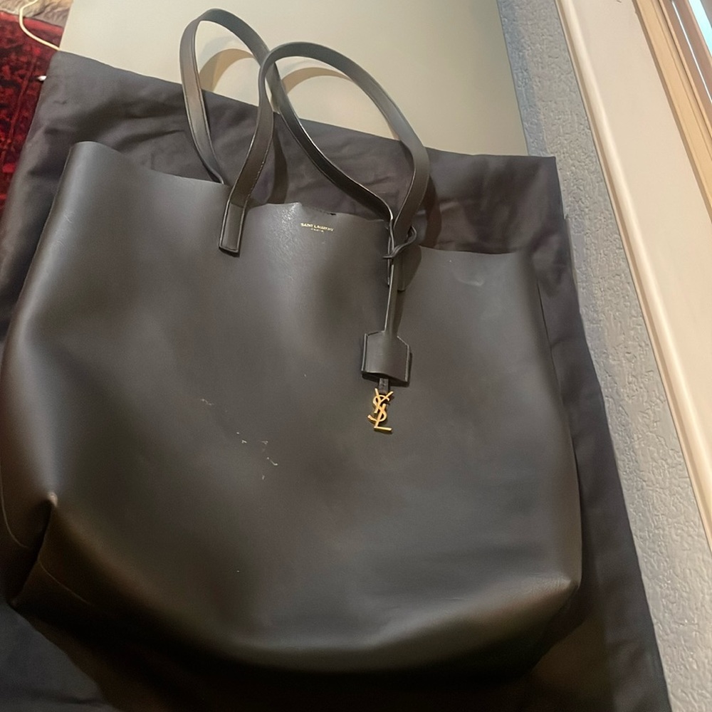 Saint Laurent shopper